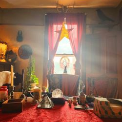 Psychic Medium Chris McBrien