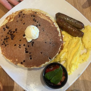 Silver Diner - New American Near Me - Arlington, Virginia