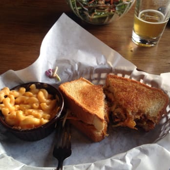 Mellow Fellow - Pulled pork! - American Near Me - Reno, Nevada Mellow Fellow - Pulled pork! - American Near Me - Reno, Nevada