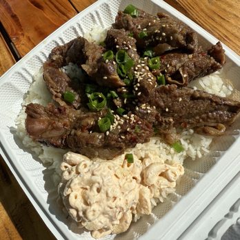 Da Bald Guy - Food Trucks Near Me - Kahuku, Hawaii Da Bald Guy - Food Trucks Near Me - Kahuku, Hawaii