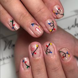 Lavish naiLs