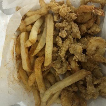 Quickie’s Burgers, Wings & Seafood - Burgers Near Me - Dania Beach, Florida Quickie’s Burgers, Wings & Seafood - Burgers Near Me - Dania Beach, Florida