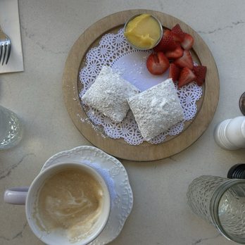 Clayton's Bakery & Bistro - beignets - Bakeries Near Me - Coronado, California