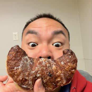 Thee Heavenly Donut - Follow @tonylameats - Donuts Near Me - Baton Rouge, Louisiana Thee Heavenly Donut - Follow @tonylameats - Donuts Near Me - Baton Rouge, Louisiana