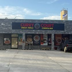Curry Court