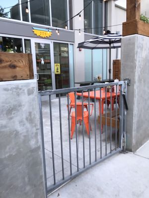 Farm Burger Grant Park by null