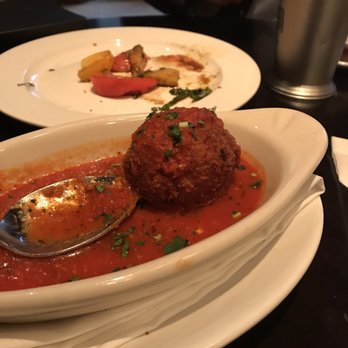 The Hedley Club - Food is OK, not bad, not great - Lounges Near Me - San Jose, California