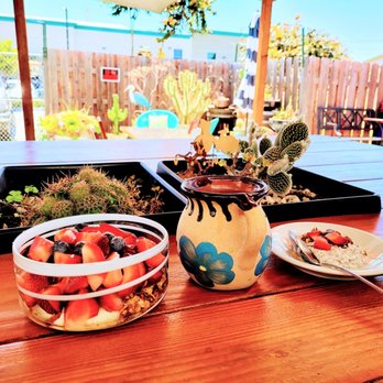 A Romo's Cafe - Yogurt bowl, coffee, and chia bowl sampe - Coffee & Tea Near Me - Hayward, California