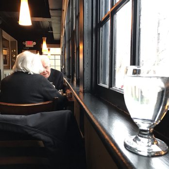 Yardley Inn Restaurant & Bar - A romantic lunch ! - Bars Near Me - Yardley, Pennsylvania
