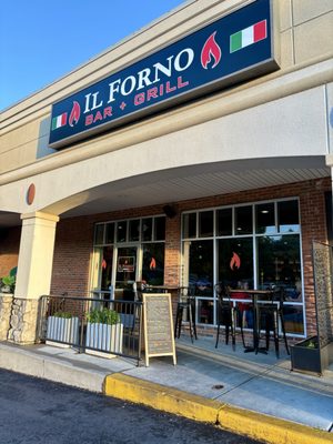 IL Forno Bar & Grill by null