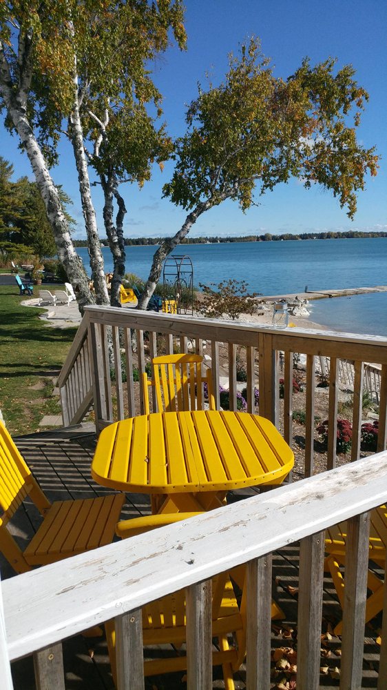 BEACHFRONT INN 53 Photos & 35 Reviews 8040 Hwy 57, Baileys Harbor