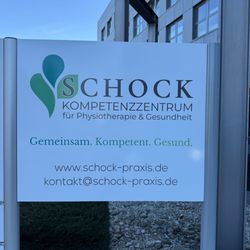 Schock- Kompetenzzentrum für Physiotherapie & Gesundheit  - Eingangsschild