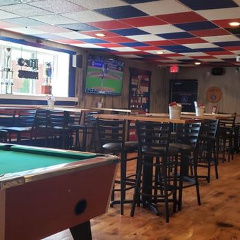 Jackson’s Blue Ribbon Pub - Sports Bars Near Me - West Milwaukee, Wisconsin