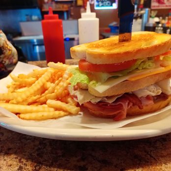Kelli's Cafe - Kelli's club - Cafes Near Me - Portland, Oregon
