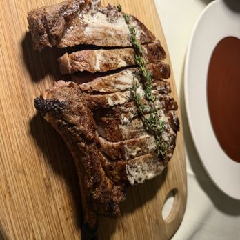 BoVine Steakhouse - This dry steak we waited almost 2 hours for isn't medium. It's well-done & dry. So much for a $90 steak from a self-proclaimed steakhouse. - Steakhouses Near Me - Winter Park, Florida