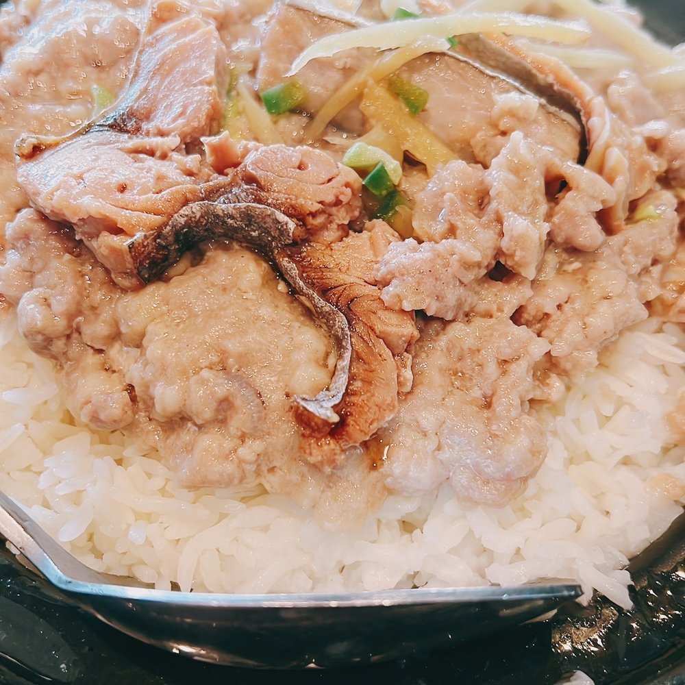 Grand Cafe - Salted fish pork patty rice clay pot - Cafes Near Me - Dublin, California Grand Cafe - Salted fish pork patty rice clay pot - Cafes Near Me - Dublin, California