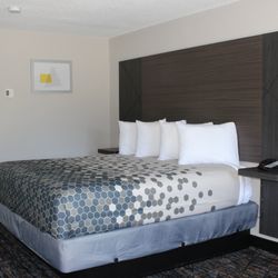 Landsford Inn