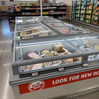 ALDI - Grocery Near Me - Fulshear, Texas