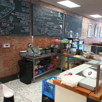 Danville Dips - Ice Cream & Frozen Yogurt Near Me - Danville, Indiana