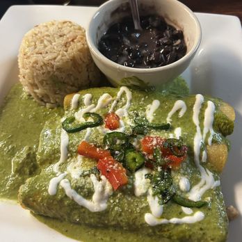 El Mariachi - Enchiladas  Poblanas - Mexican Near Me - Indianapolis, Indiana