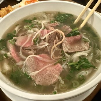 Pho Basil - Vietnamese Near Me - Boston, Massachusetts