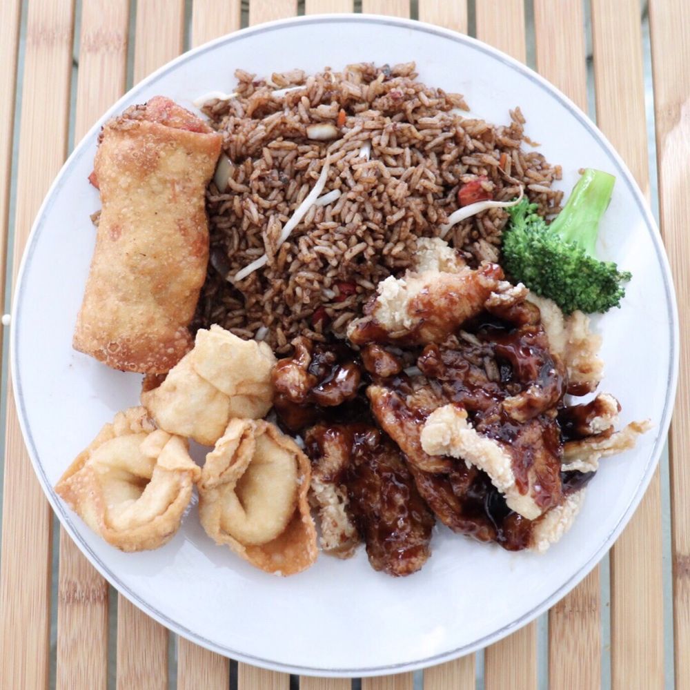 HOUSE OF WU 138 Photos & 93 Reviews 52 Providence St, West Warwick