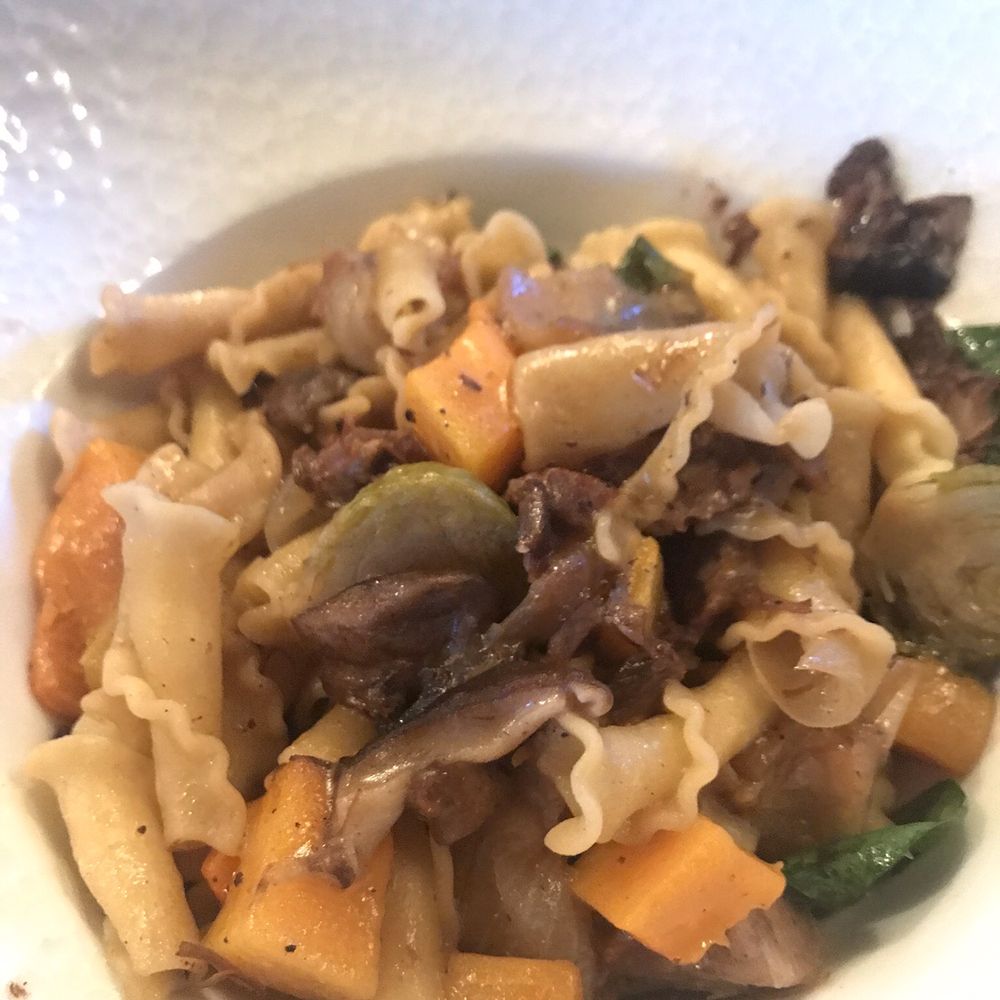The Belvedere Inn - Pasta with short ribs & veggies, delicious - New American Near Me - Lancaster, Pennsylvania