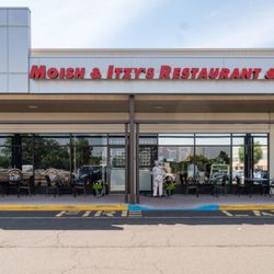 Moish and Itzy’s Restaurant & Delicatessen