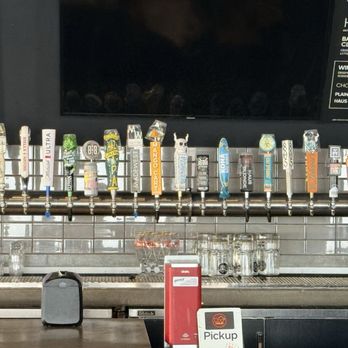 Dog Haus - 20 taps and 9 of them were empty - Burgers Near Me - Northridge, California Dog Haus - 20 taps and 9 of them were empty - Burgers Near Me - Northridge, California