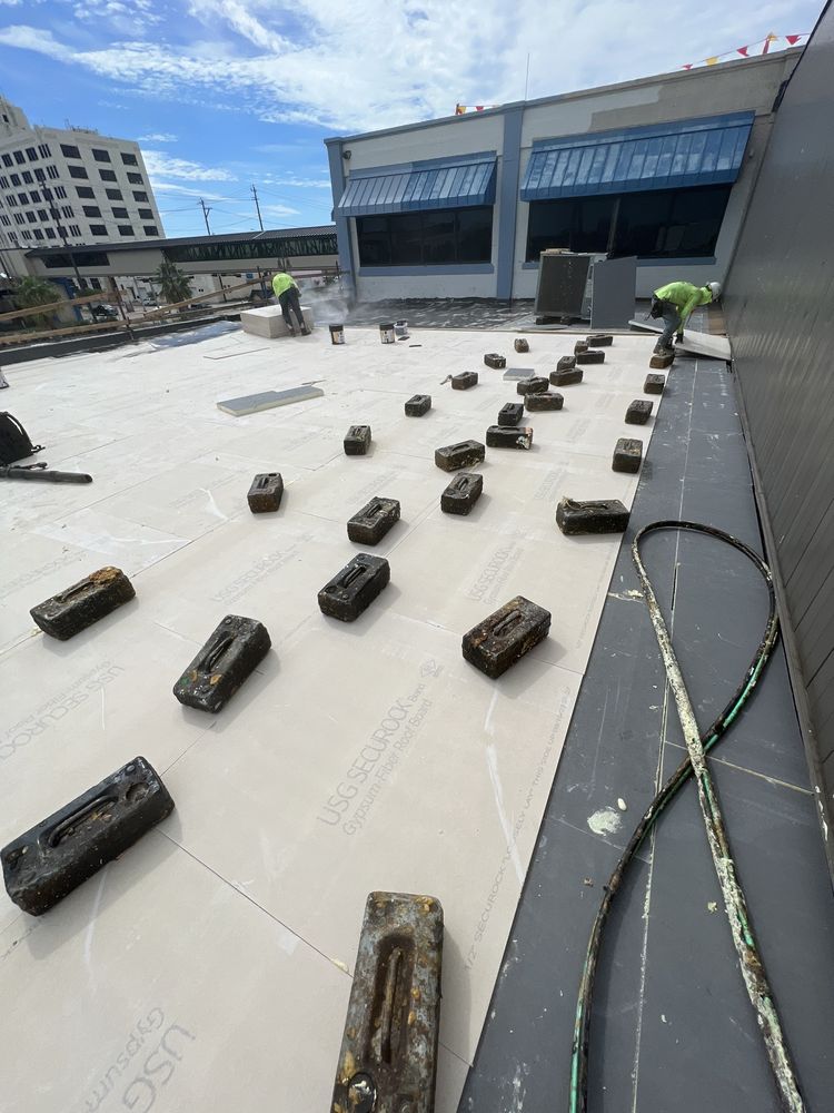 Slide of Manzano Construction and Roofing