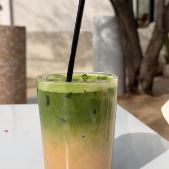 Más o Menos - Dirty matcha - Cocktail Bars Near Me - Joshua Tree, California