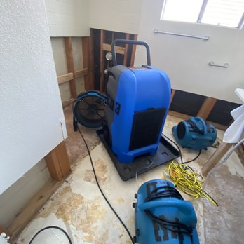Express Dry Restoration - Upstairs restroom - Damage Restoration Near Me - Escondido, California Express Dry Restoration - Upstairs restroom - Damage Restoration Near Me - Escondido, California