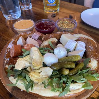 Edelweiss Pizza Pub Pastries - Cheese board with beer cheese added - Austrian Near Me - Reno, Nevada