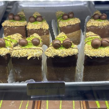 Suzie's Pastry Shoppe - Bakeries Near Me - Houston, Texas