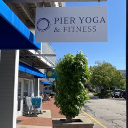 Pier Yoga and Fitness - Plenty of parking at The Marketplace