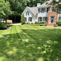 J&W Grounds Management - Beautiful Strping