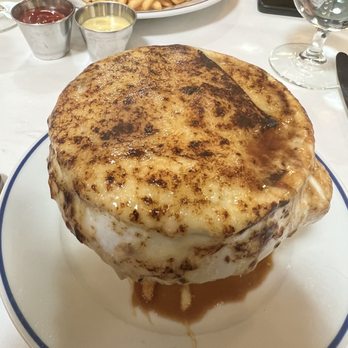 Petit Trois - onion soup. - French Near Me - Sherman Oaks, California