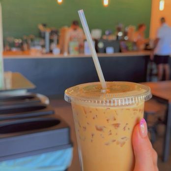 Willow House Coffee & Community - Slugger Latte - Coffee & Tea Near Me - Raleigh, North Carolina Willow House Coffee & Community - Slugger Latte - Coffee & Tea Near Me - Raleigh, North Carolina
