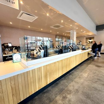 Starbucks - Coffee & Tea Near Me - West Hollywood, California Starbucks - Coffee & Tea Near Me - West Hollywood, California