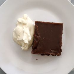 Cloud Cafe - Saltedcaramelpeanutbutterbrownie. Such a treat!