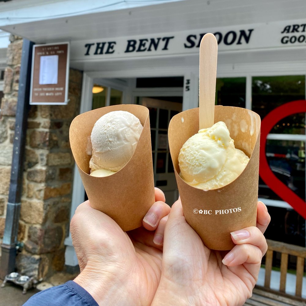 The Bent Spoon - A balanced diet is an ice cream in each hand.
\(^‿^)/ - Ice Cream & Frozen Yogurt Near Me - Princeton, New Jersey The Bent Spoon - A balanced diet is an ice cream in each hand.
\(^‿^)/ - Ice Cream & Frozen Yogurt Near Me - Princeton, New Jersey