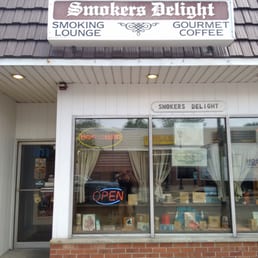 Smoker's Delight exterior on Stuyvesant Ave, in Union. Smoker's Delight exterior on Stuyvesant Ave, in Union.