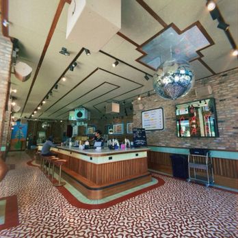 Estereo - Beer, Wine & Spirits Near Me - Chicago, Illinois