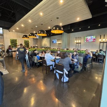 The Hudson Cafe - Interior - Breakfast & Brunch Near Me - Troy, Michigan