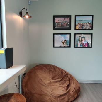Hulse Orthodontics - The corner of the office - Orthodontists Near Me - Carlsbad, California Hulse Orthodontics - The corner of the office - Orthodontists Near Me - Carlsbad, California