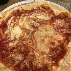 Taverna degli Artisti - Horrible pizza