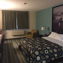 Standard king room Standard king room