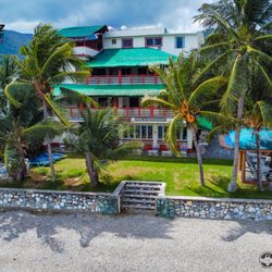 BADLADZ Beach & Dive Resort