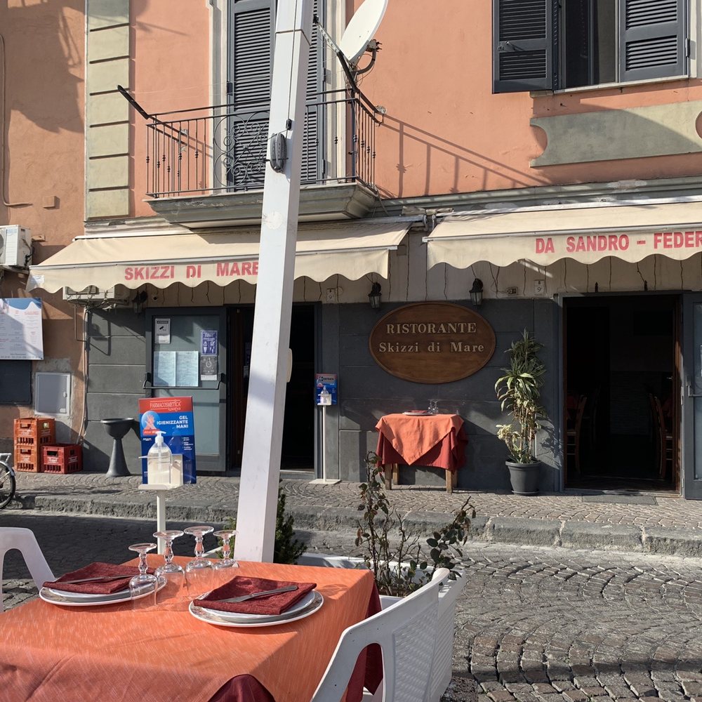 Skizzi di mare - Front of the restaurant Skizzi di Mare - Seafood Near Me - Pozzuoli, NA Skizzi di mare - Front of the restaurant Skizzi di Mare - Seafood Near Me - Pozzuoli, NA