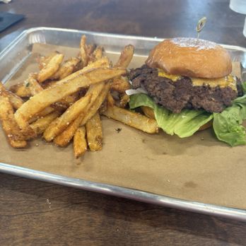 Forney Brewing Company - The delicious Smashburger - Breweries Near Me - Forney, Texas